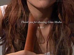 Adolescente chaude 18+ chevauche la bite de grand-papa avec sa chatte serrée