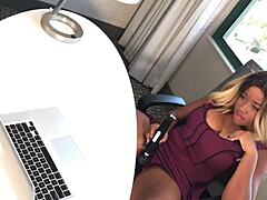 הגנב של התחתונים מולי מנינג מודה בחטאיה בעבודה