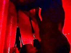 アマチュアカップル、手錠でゆっくり情熱的なセッション、顔射中出し