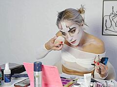 novinha safada moaning deliciously on all fours in anal scene