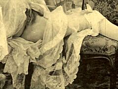 Hej, vil du dykke ned i vintage bekendelser med hårede modne lesbiske?