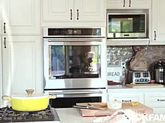 Vanna Bardot, the older stepsis, comes home for hardcore reality fun