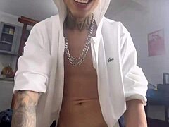 Brazilian young guy desires sexy Latina from Xvideos for bareback gay sex