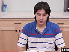 Kleine Latina MILF Lerares Liv Revamped! Geneukt in Kont door Student met Taboe Kleine Tieten Grote Lul!