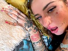 young girl orders pizza and gets anal massage