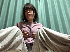 Asian Amateur Masturbates Showily.