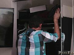 i'm webcammin with my stepfather and uncle, blowjobbin hard in taboo group.