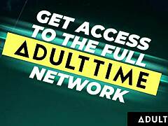 Nicole kitt destiny mira and olivia jay suck feet and dive into pussies in lesbian threesome