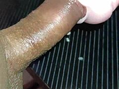 Dominasi Aku Dengan Tamparan! Kissy Serahin Memeknya Buat Fuck Creampie Dan Handjob!