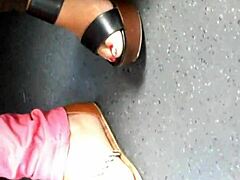 mature feet in candid wedges caught on hidden cam