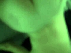 Manos devora coño portugués con acción salvaje de lengua