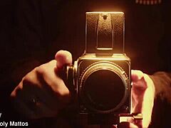 Nicoly, sanot että pieni serkkusi imi pilluasi siitä asti kun olit nuori?