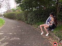 Котори Шираюки на улице