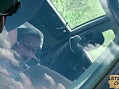 Czeska laska Katy Rose zostaje poderwana.