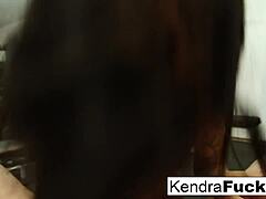 Spinner beauty works out hard cock with mouth