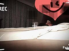 Snowbunnyqueen27 Takes Monster Cock In Interracial Threesome