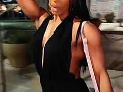 Erotic hot female muscle babe fbb 31