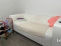 i'm masturbating my big pussy on cam, oops