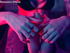 i love dominating with tiny foot worship and tickling.