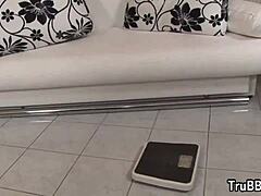 Layla lust and maxine x finger fuck