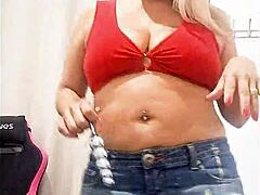 Blonde Slut Blows Guy In Hotel Without Panties!