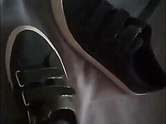 Thirty minutes exploring shoes and sneakers in Marion's home