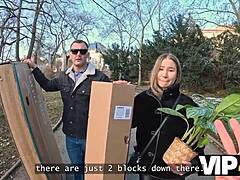 헤이 커비 아말리아 데이비스, 왜 그 수줍은 POV 섹스에서 네 이웃과 야생으로 놀아?