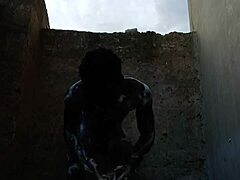 Best way to enjoy sex with big cock is showering together