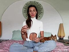 roxy fox teaches foreskin vs circumcised penises tutorial?