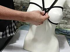 Tutorial on bdsm: how to tie breasts properly