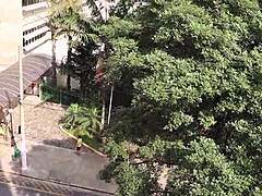 Novinha Otaku Fazendo Um Belo Boquete Babado Na Sacada Do Meu Apartamento.