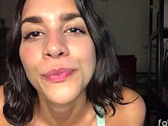 Petite european girl with huge ass masturbates and gives jerk off instructions in spanish