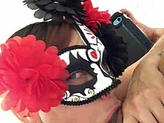 i love feeling the cock throbbing with horniness?