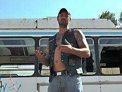 Martyr fucks big-titted teen on bus 😏