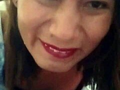 Chica trans moans in pleasure during anal fucking