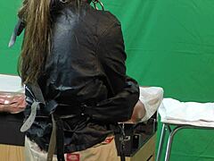 Skinny Slut Scarlett Johnson in Extreme Deepthroat Gagging