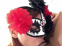 i love feeling the cock throbbing with horniness?