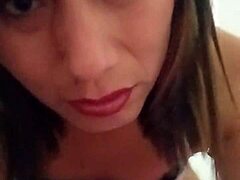 Chica trans moans in pleasure during anal fucking