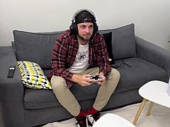 pamela mendoza sucking huge cock from gamer boy leading to facial cumshot on big ass latina