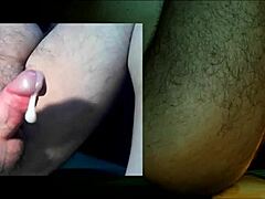 Amateurs explore homemade sex toys in split video