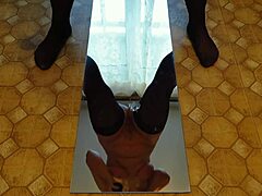 Tulen kun iso koko menee anaaliini... rintava MILF isolla persellä amatööri PAWG videossa!