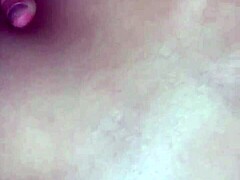 Vietnamese amateur girl enjoys homemade anal sex with white cock in detailed session