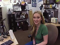 rough amateur sucking hardcore blowjob contest fills fine wazoo pussy competition game