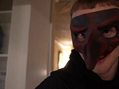 A strange guy in mask gets lured for handjob and riding 😏