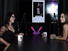 Tinder Game Reveals Elisa Sanches' Intimate Moments With Belinha Baracho