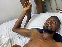 Threesome with two thick ladies?