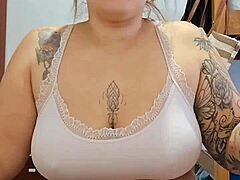 i get horny and the light turns onn