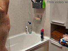 oh man, i caught my stepsister showering naked in the bathroom 😳