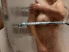 oh man, i caught my stepsister showering naked in the bathroom 😳