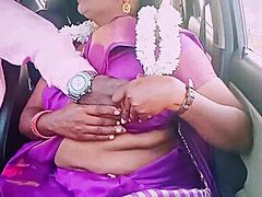 Indian Car Sex Housewife Dirty Talks Driver
